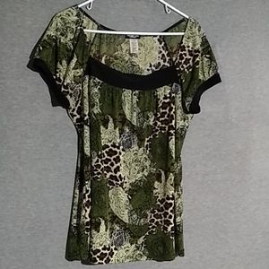 3/$15💲Short sleeve tunic